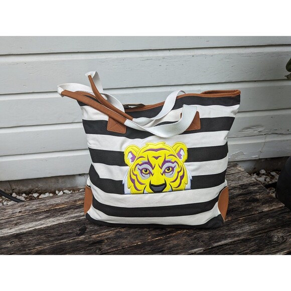 LSU tigers tote bag/ beach bag/ anything bag applique embroidered brand new - Picture 3 of 4